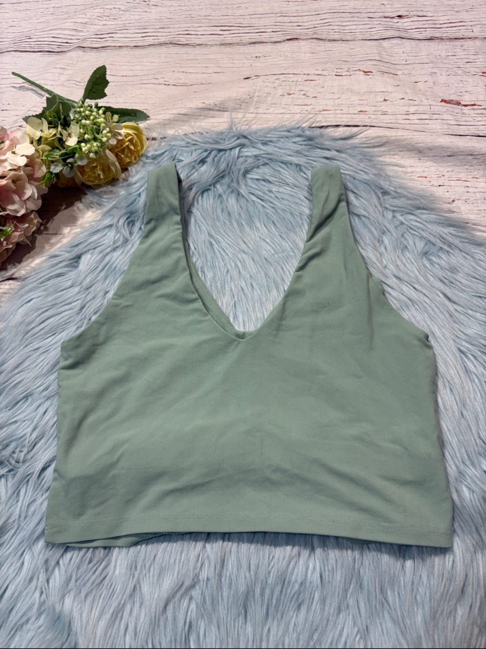 Carbon38 V-Neck Longline Bra in Melt - Granite Green - Picture 2 of 8